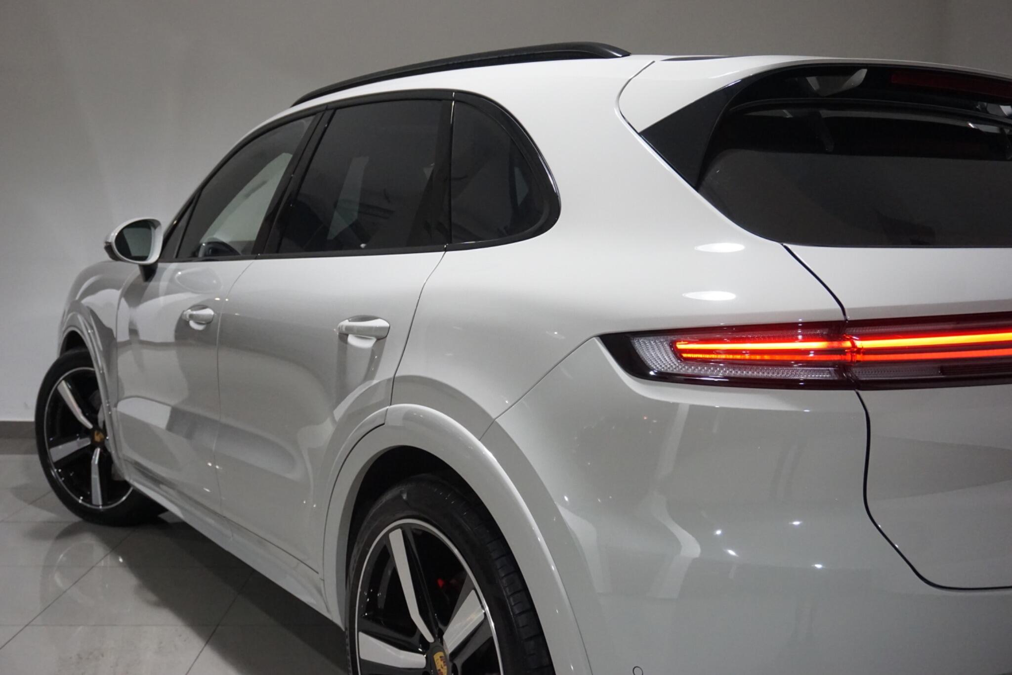 Porsche Cayenne 4.0T V8 S SUV 5dr Petrol TiptronicS 4WD Euro 6 (s/s) (474 ps)